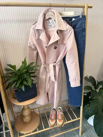 Štýlový outfit zo swapovacieho obchodu